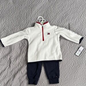 ⚠️Tommy Hilfiger Infant Fleece Outfit⚠️